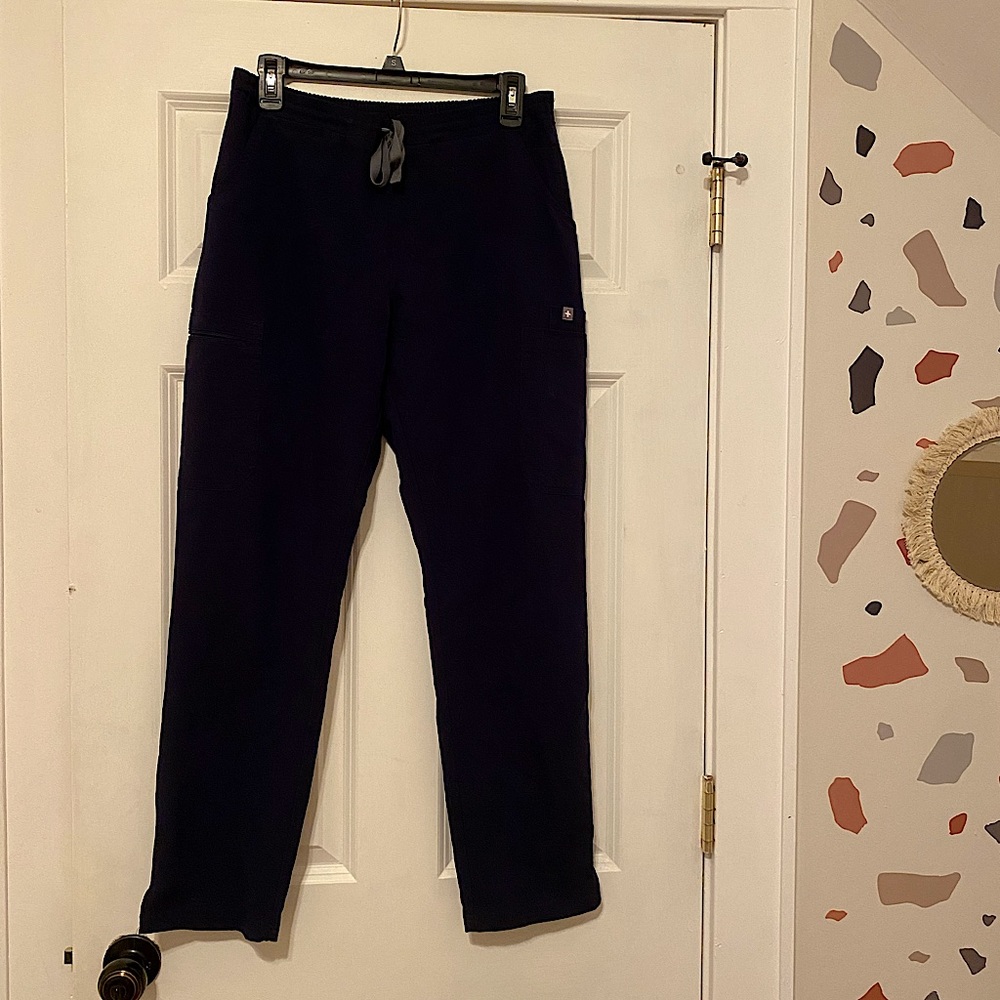 Figs Yola Scrub Pants in Navy
